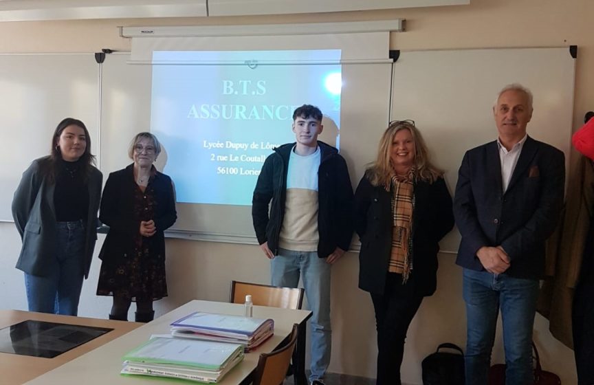 Samantha, Mme Decoisy, Paul, Mme Thoer-Le Clanche, M. Réveillon