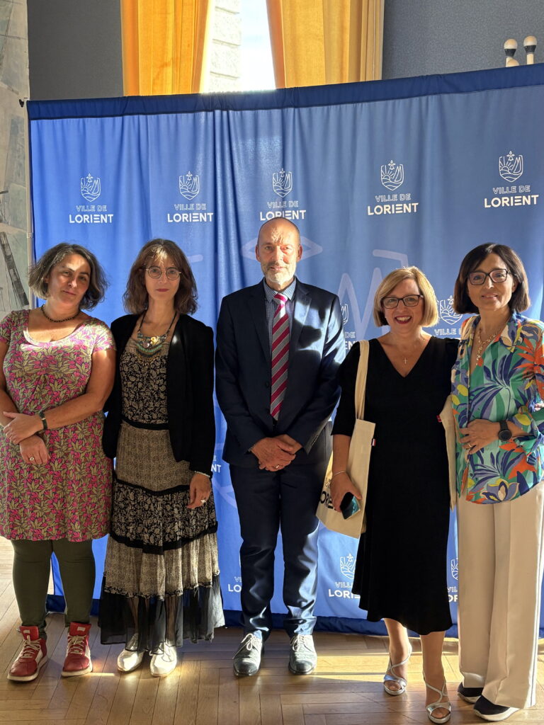 Mmes Chassaigne, Lanoue, Mr Bidet, Mmes Pennisi et Scalia