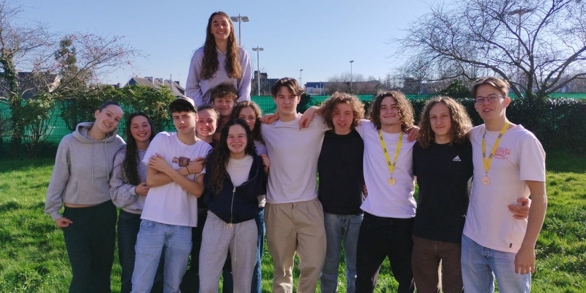 Le groupe au complet